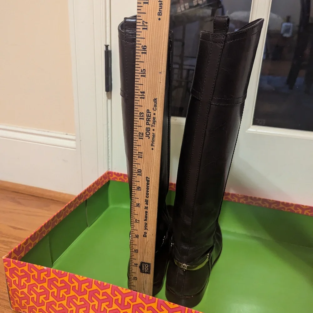 Tory Burch brown and well made  Boots‎ classy Size 7M